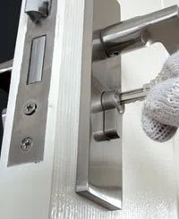 Holme Circle PA Locksmith Store, Holme Circle, PA 215-717-8964 - commercial-01